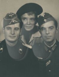 Helene Jung, geb. Bischoff Nov. 1940 mit Söhne